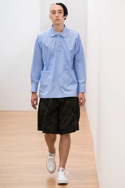 Look 7